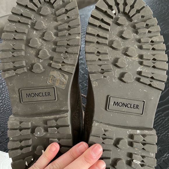 Moncler shearling lace up boot - Picture 6 of 6